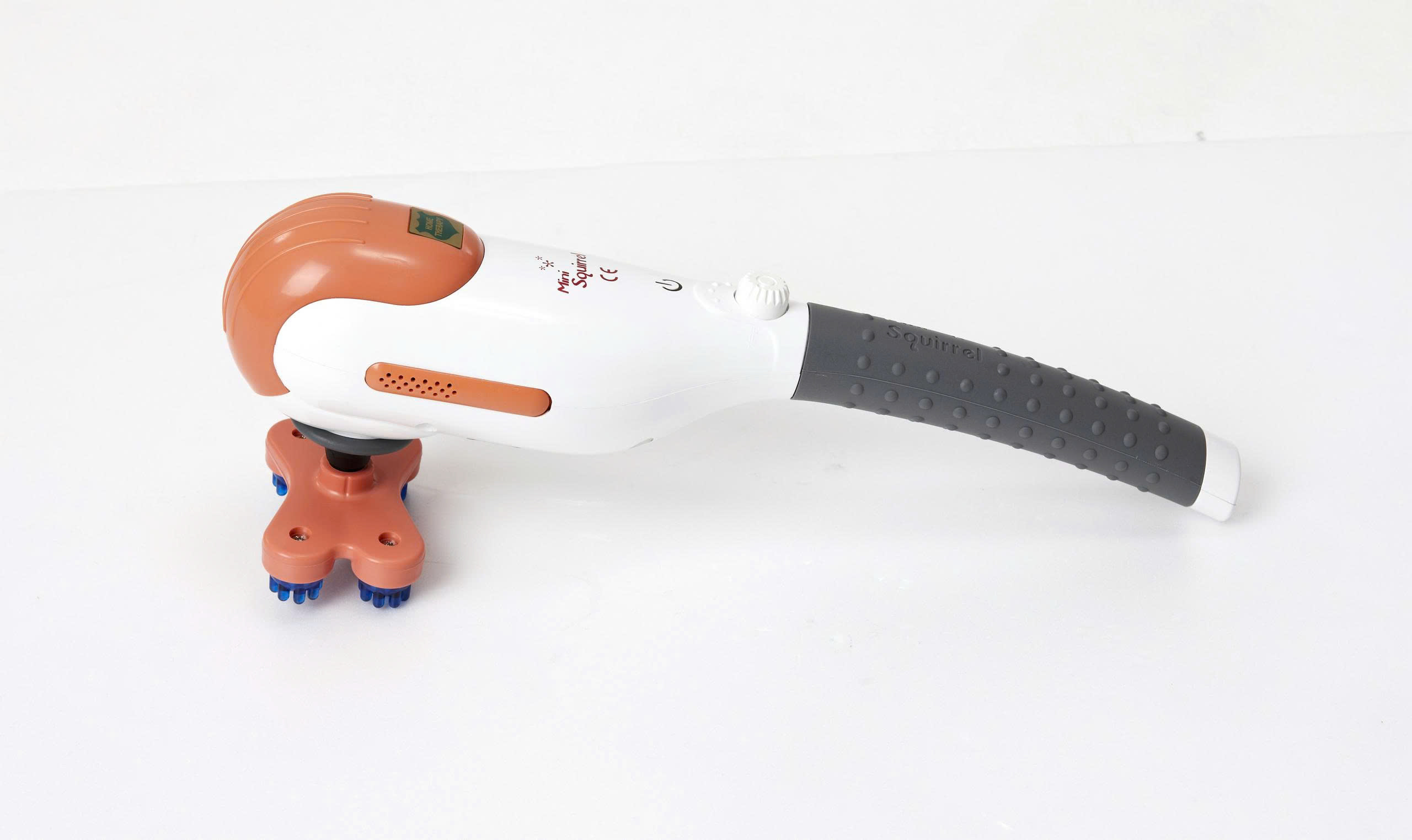 Máy massage cầm tay (Welbutech MSV5552 Mini Squirrel 5 đầu thay – Hàn Quốc)